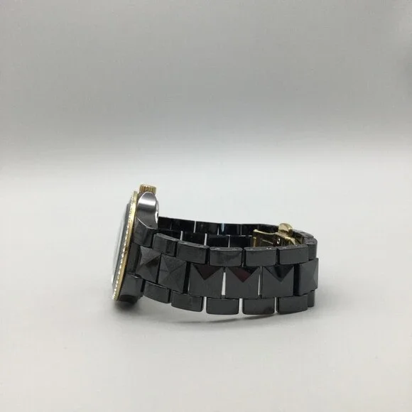 Isaac Mizrahi Live Womens Watch 36mm Black Dial Gold Tone New Battery 6.75" - Picture 8 of 14